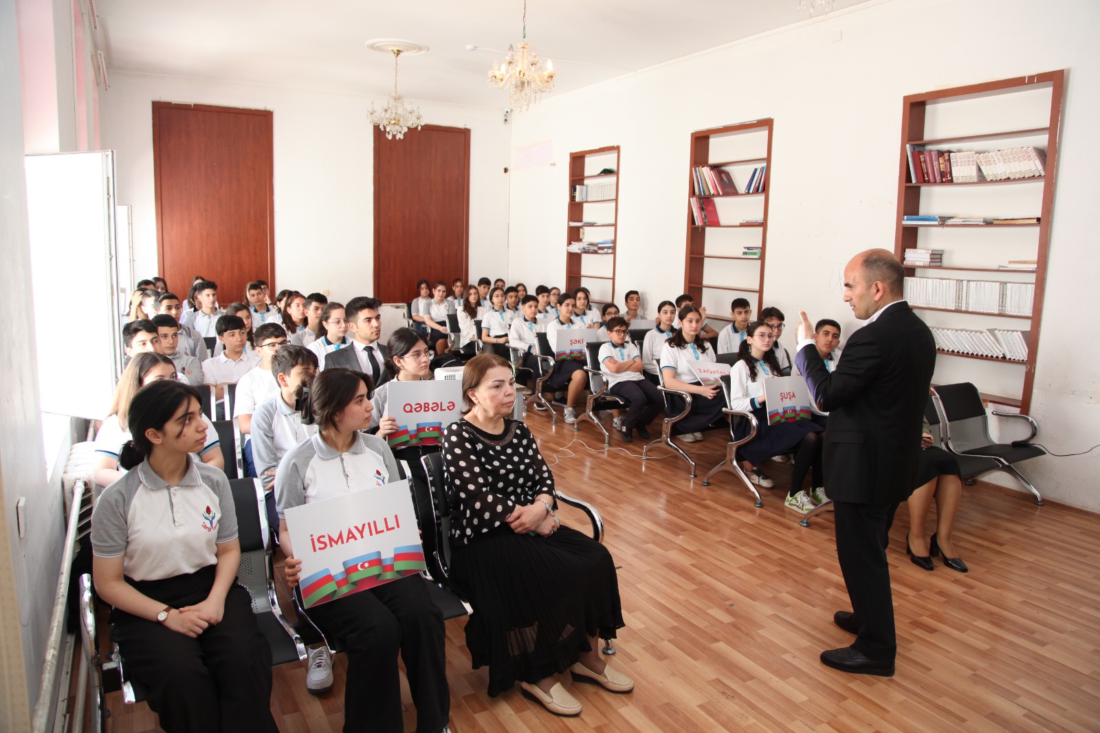 “Milli Kimlik Məktəbi” layihəsi 4000-dən çox şagirdi əhatə edib